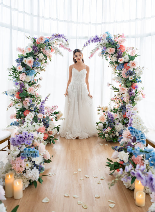 THE LEIA AISLE FLOWERS