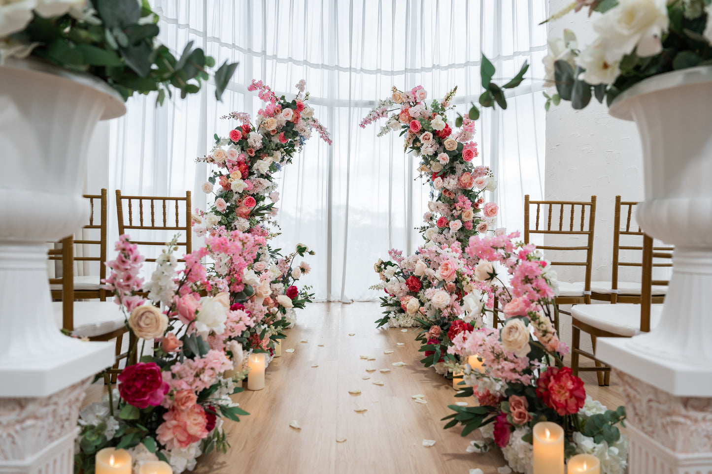 THE ELLE AISLE FLOWERS