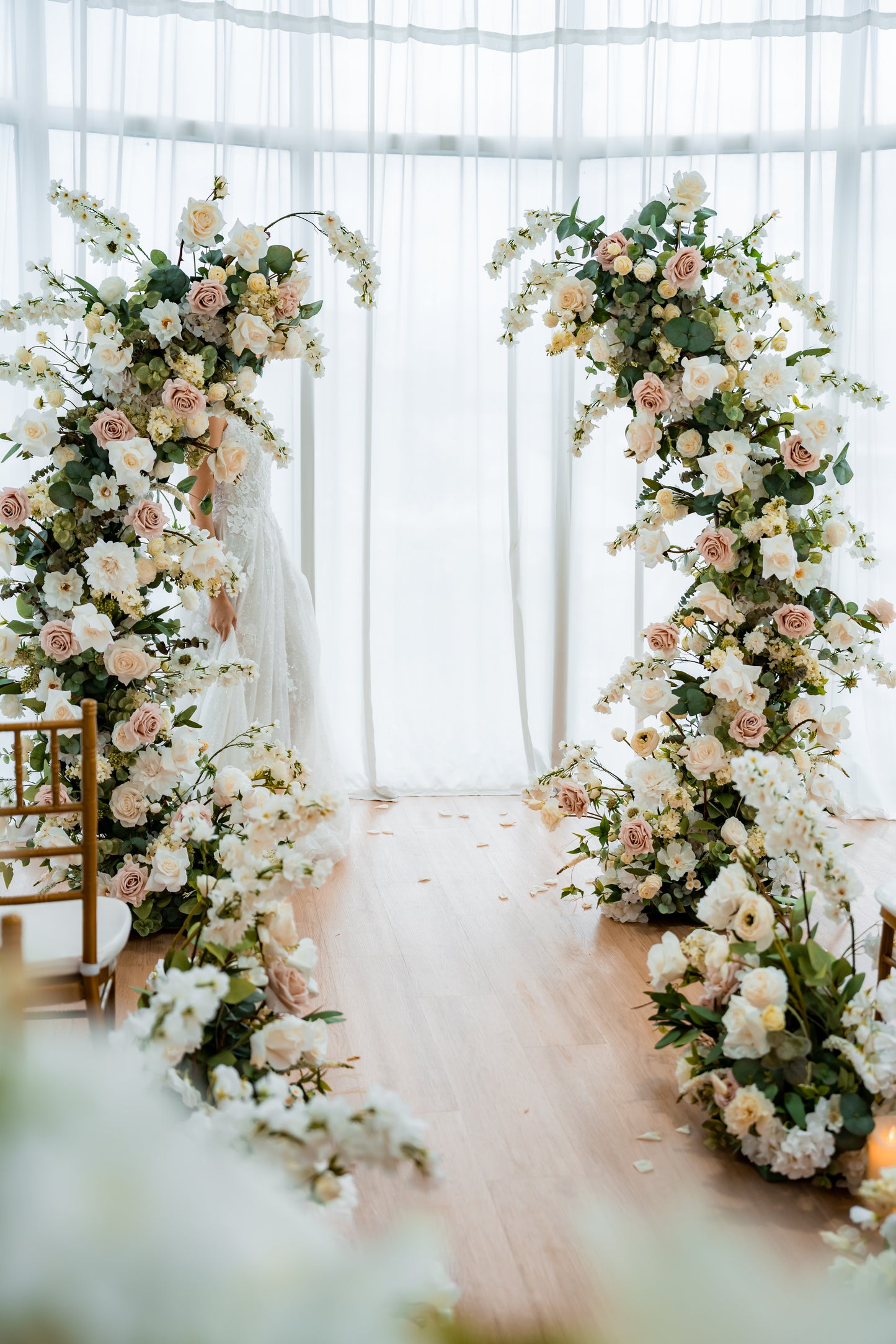 THE EMMA FLORAL PILLARS