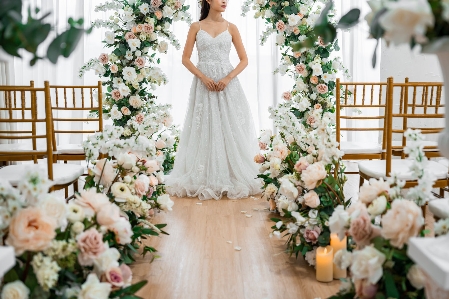 THE REIA AISLE FLOWERS